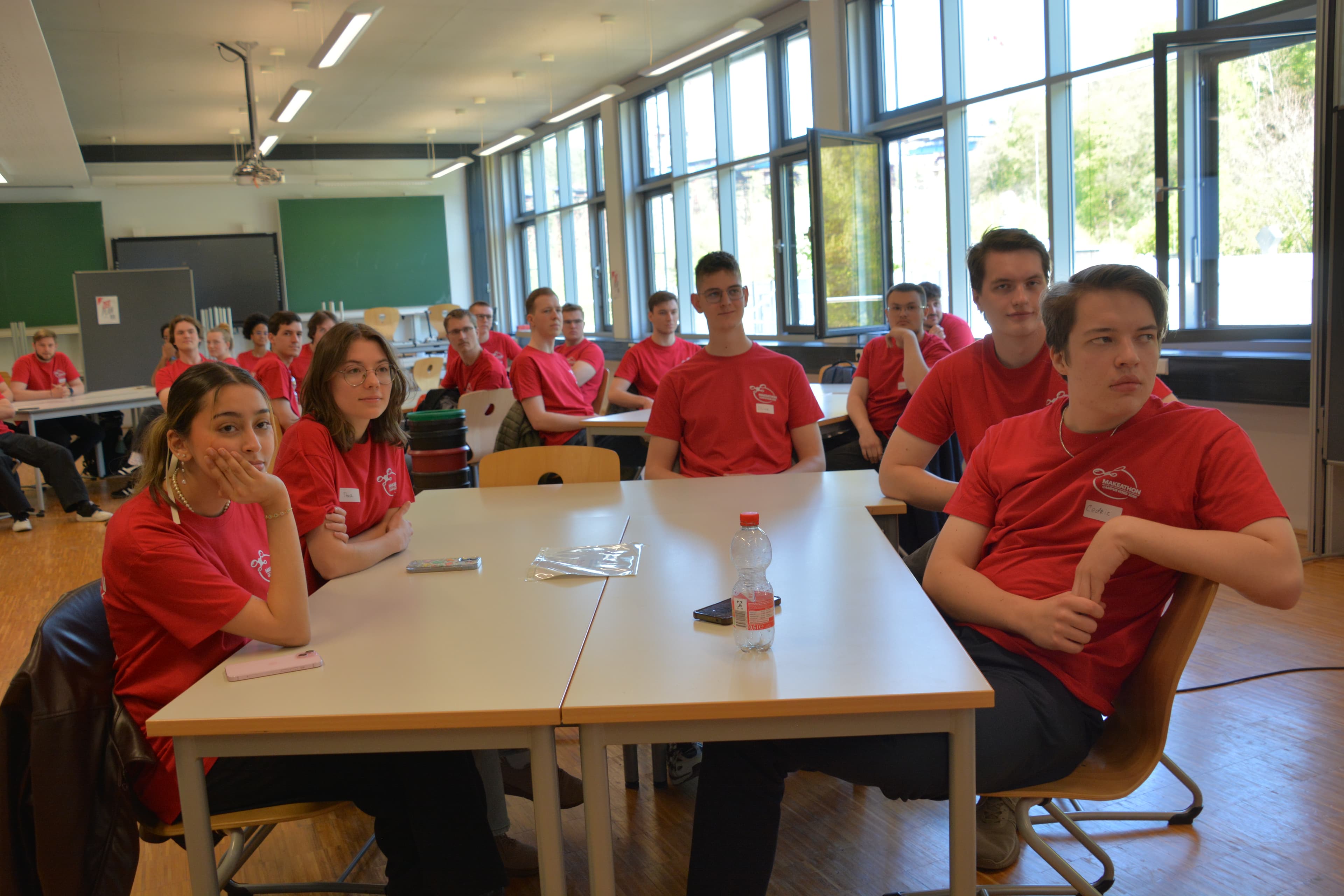 Studierende beim Makeathon-Wochenende auf dem Campus Horb.